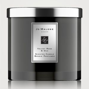 Velvet Rose and Oud Deluxe Candle 21oz